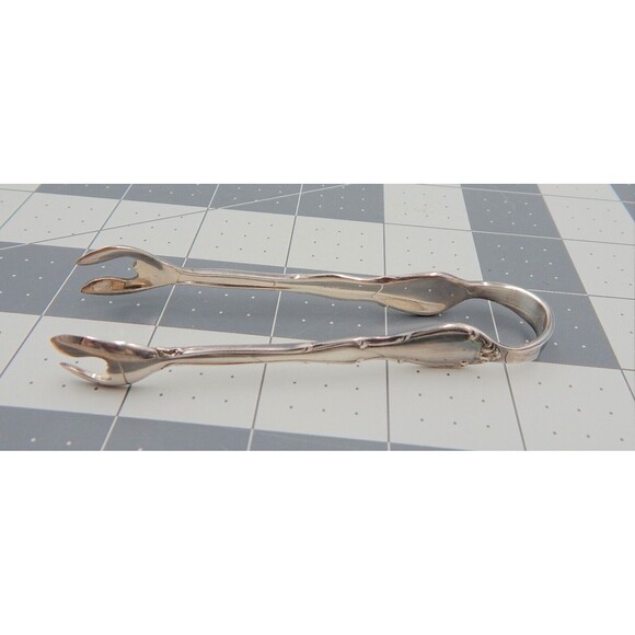 Towle Fontana Silver Electroplate Sugar Tongs 4 Inch - Picture 7 of 8